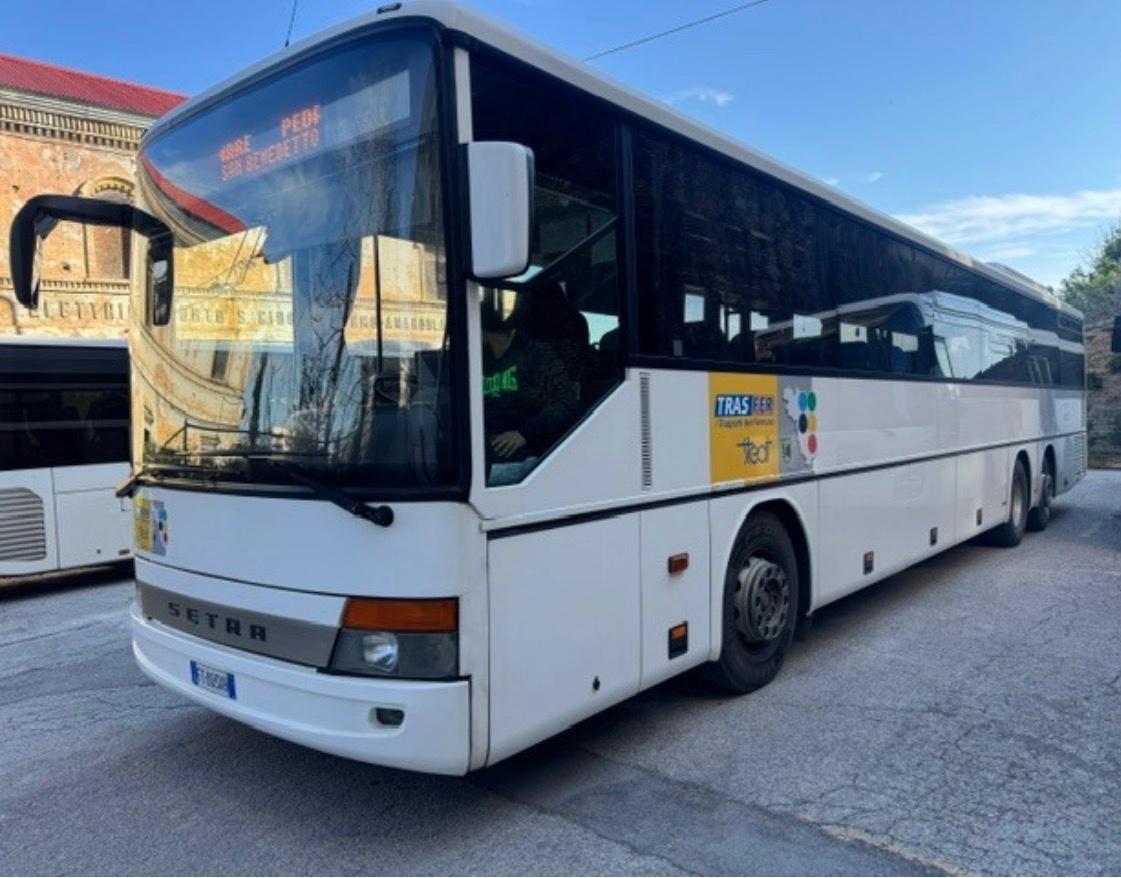 Setra S317 UL / Klima / 2 Stück 2004 und 2006