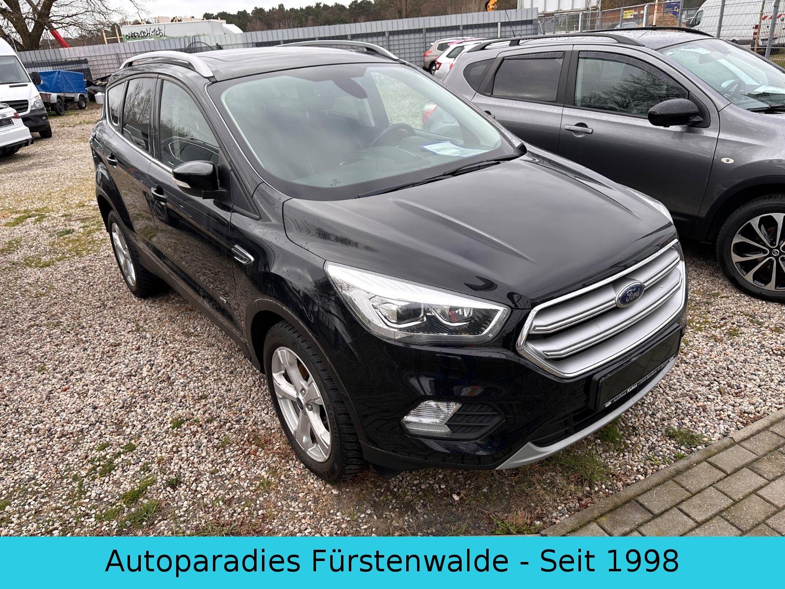 Ford Kuga Titanium 2.0TDCi 4WD Automatik AHK Navi