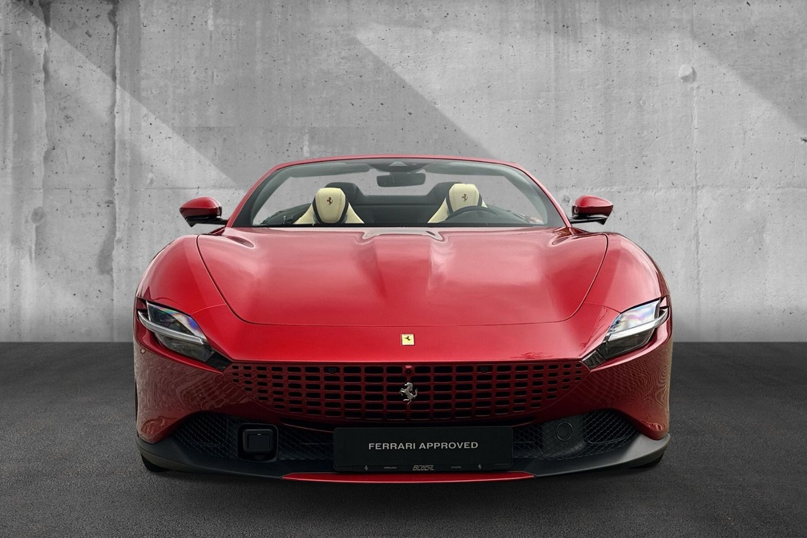 Fahrzeugabbildung Ferrari Roma Spider*dt. Auto*360° Kam*Belüftet*Neck Warm