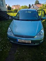 Ford Focus Ghia 1,6 mit zusätzlichen Einba... - gebrauchte Ford Focus aus dem Jahr 2000
