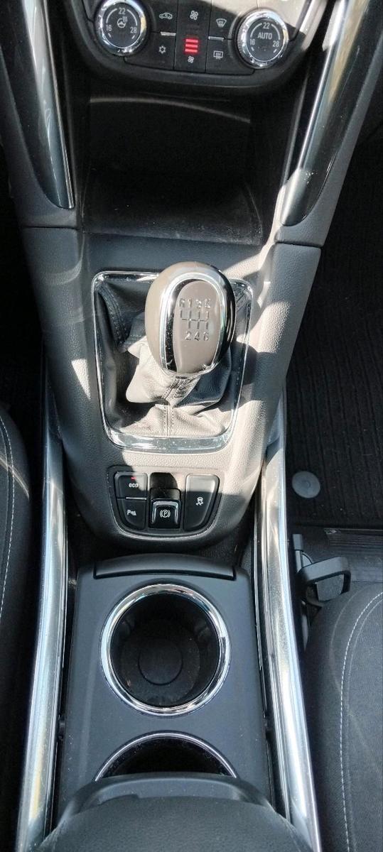 Opel Zafira tourer 2014 — photo 14