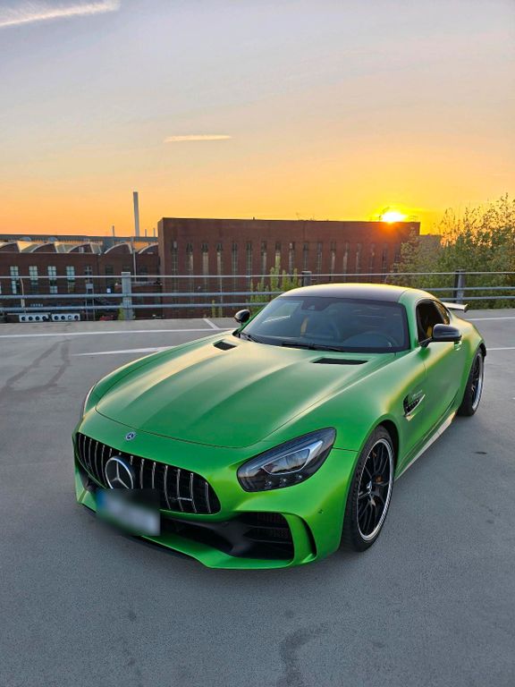 Image of Mercedes-Benz AMG GT R