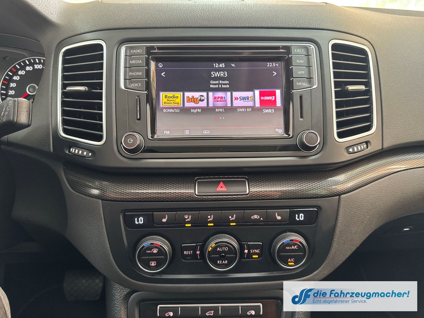 Fahrzeugabbildung SEAT Alhambra Xcellence 7-Sitzer AD AHK-klappbar Memo