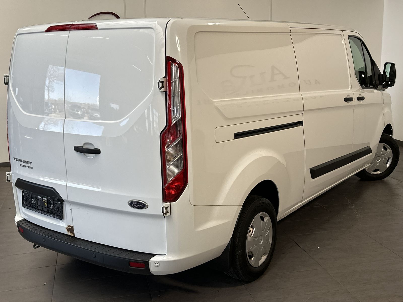 Fahrzeugabbildung Ford Custom 300 L2 NAV+BLUETOOTH+KAMERA+KLIMA+SHZ+PP
