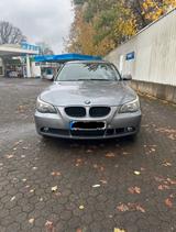 BMW E60 520i - BMW 520: 520i E60