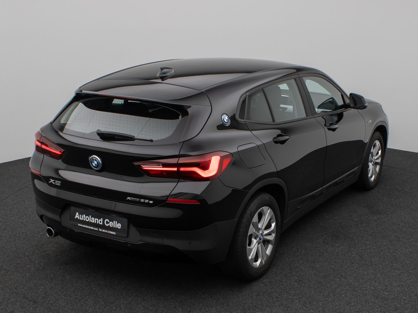Fahrzeugabbildung BMW X2 xD25e Kamera DAB Lordos LED Geschwindigkeitsr