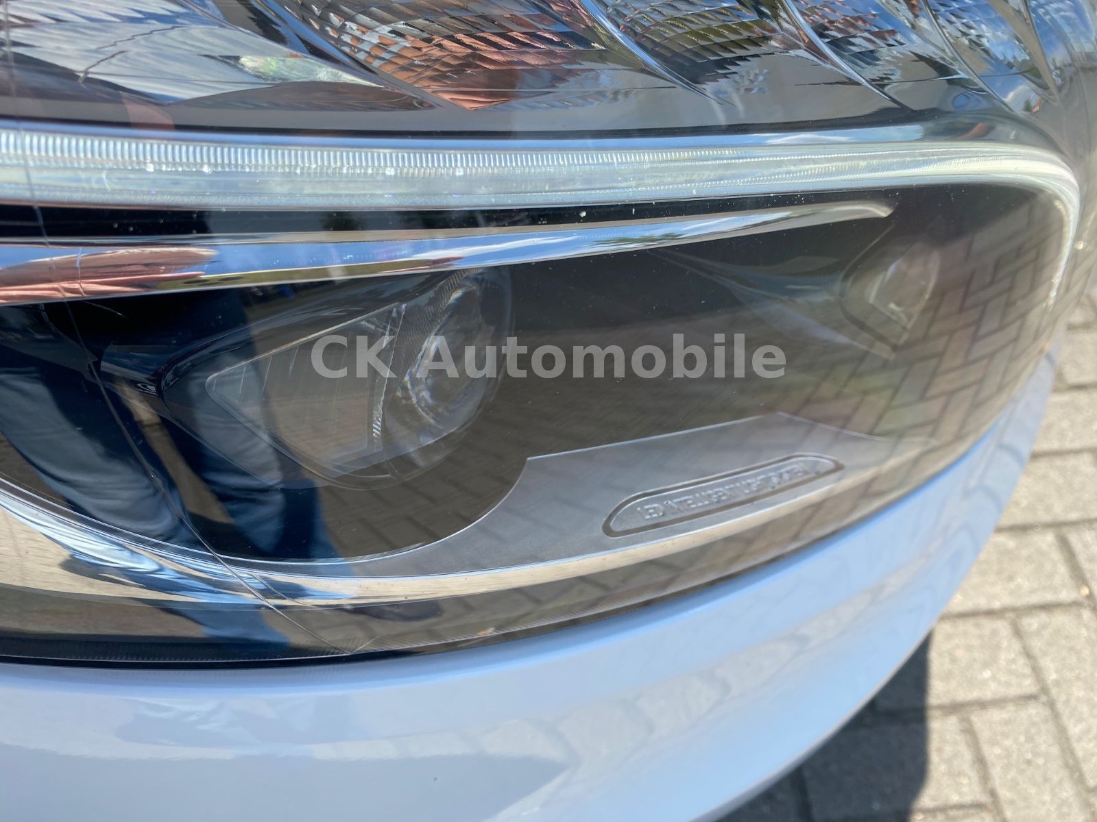 Fahrzeugabbildung Mercedes-Benz Vito Mixto 119 lang Autom./5 Sitze/Navi/LED/Kam