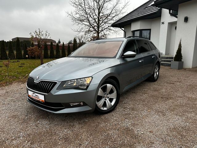 Skoda Superb Combi Ambition