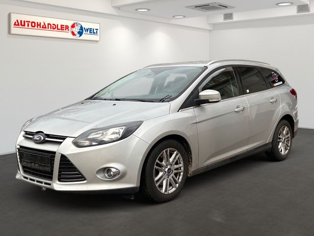 Ford Focus Kombi 2.0 TDCi Titanium Automatik Navi SHZ