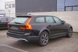 Volvo V90 2,0 D5 CC Pro AWD Aut. - Volvo V90 Cross Country aus 2018