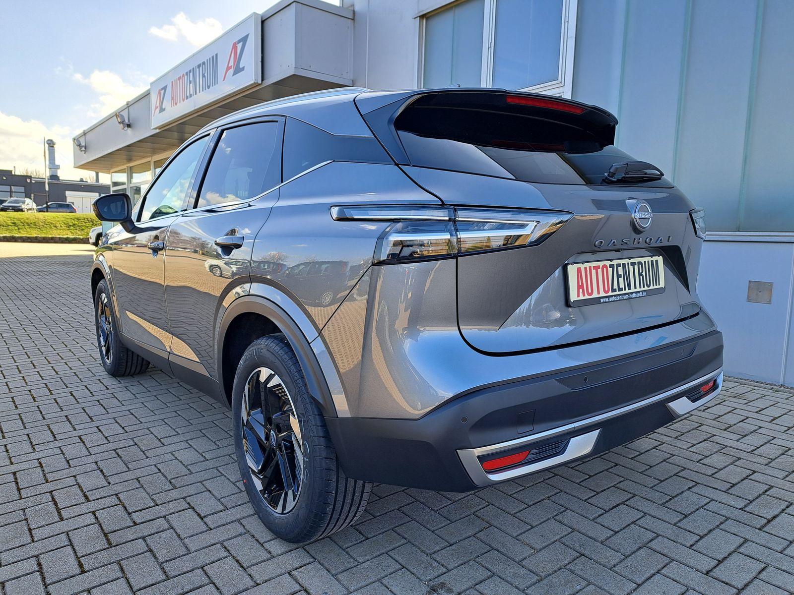 Fahrzeugabbildung Nissan Qashqai N-Connecta 1.3 MHEV 158PS Xtronic WINTER