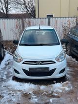 Hyundai i10 1.0 | Sparsamer Stadtwagen | B... - mit Benzin-Antrieb: Sparsame