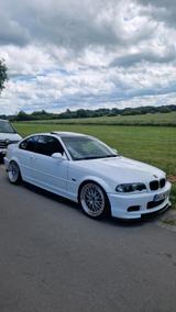 BMW E46 325 Coupè - BMW 325 aus 2001: Coupé