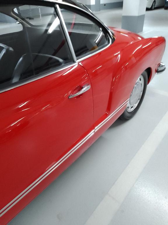 Volkswagen Karmann Ghia