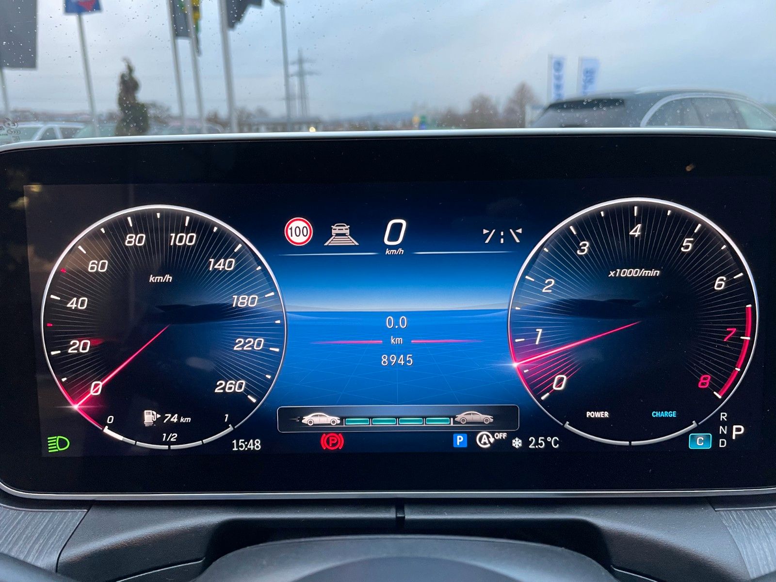 Fahrzeugabbildung Mercedes-Benz C 200 AMG AHK+Memory+R-Kamera+Distr+Ambiente+Key