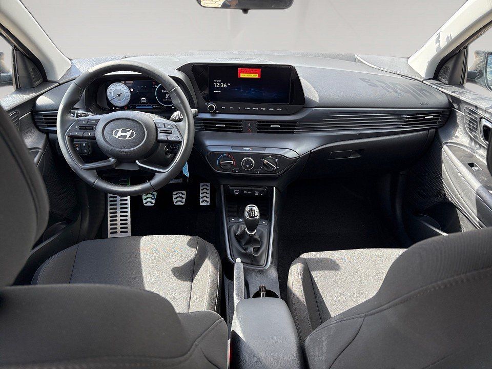 Fahrzeugabbildung Hyundai BAYON 1.0T 100PS Trend