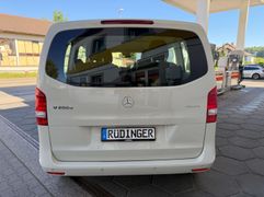 Mercedes-Benz V 200 2016 — Vorschau 3