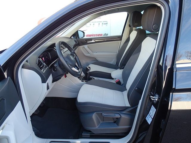 Tiguan 2.0 TDI DSG Elegance / AHZV