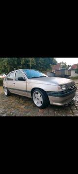 Opel Kadett E - gebrauchte Opel Kadett aus dem Jahr 1990