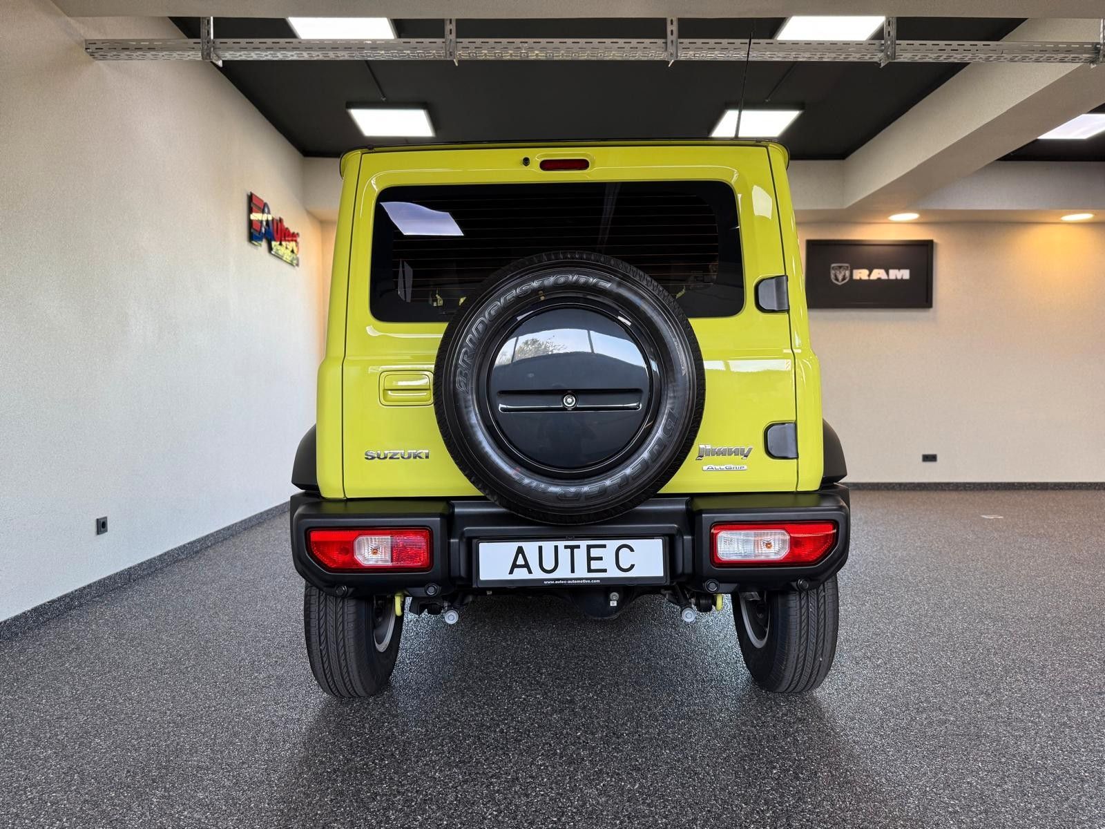 Fahrzeugabbildung Suzuki Jimmy GLX 4-TÜRER AUTOMATIK