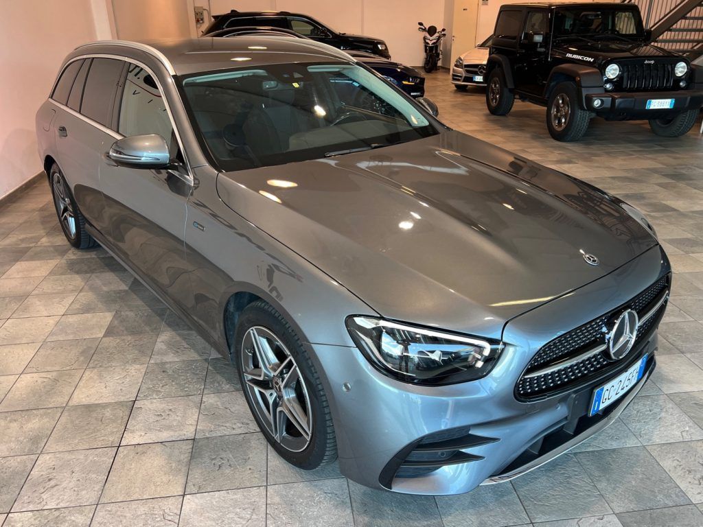 Mercedes-Benz E 300 de Auto SW EQ-Power Premium  imagem 3