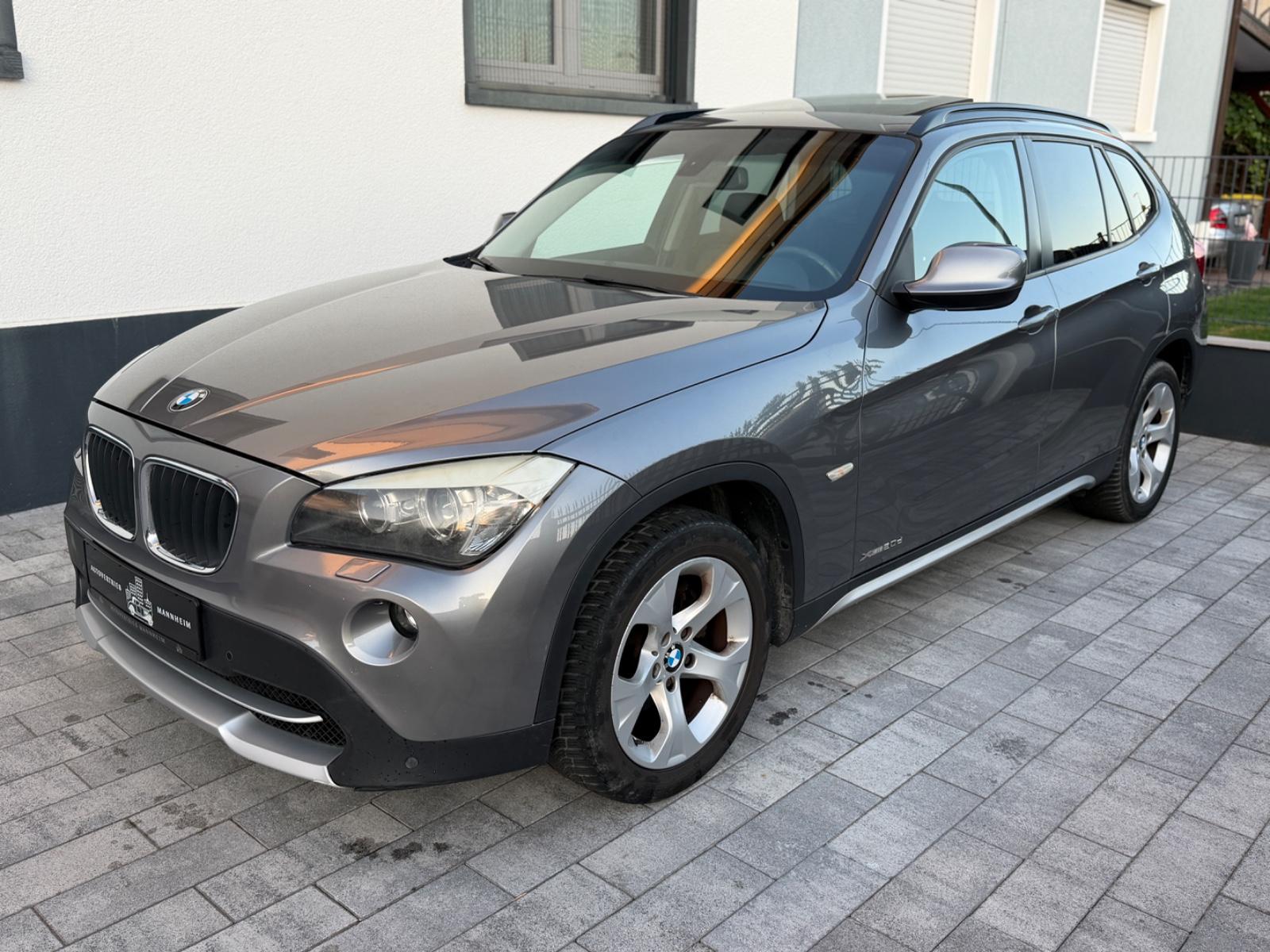 BMW X1 xDrive 20 d /XENON/PANORAMA/PDC/SHZ/LEDER