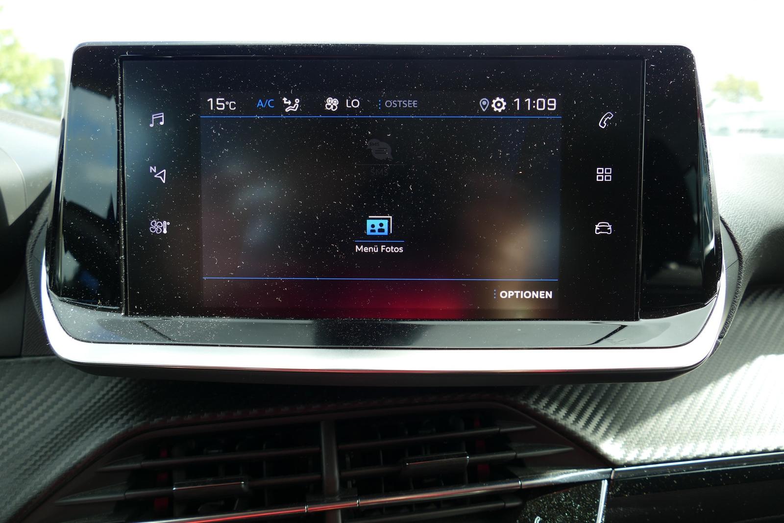 Peugeot 2008 1.2 Android Apple Tempomat Sitzheizung PDC, миниатюра 14