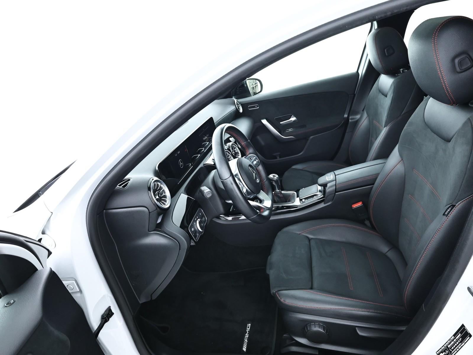 Mercedes-Benz A-Class Lim. AMG Line Pano LED Kamera Navi, миниатюра 8