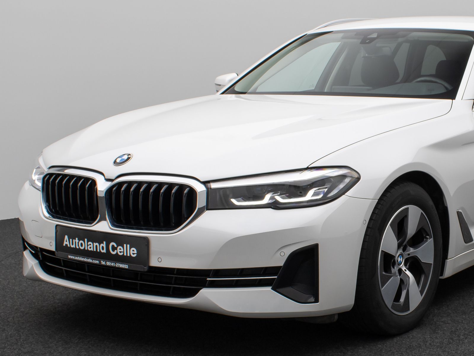 Fahrzeugabbildung BMW 520d Kamera DAB CockPitPlus Alarm Sport LED
