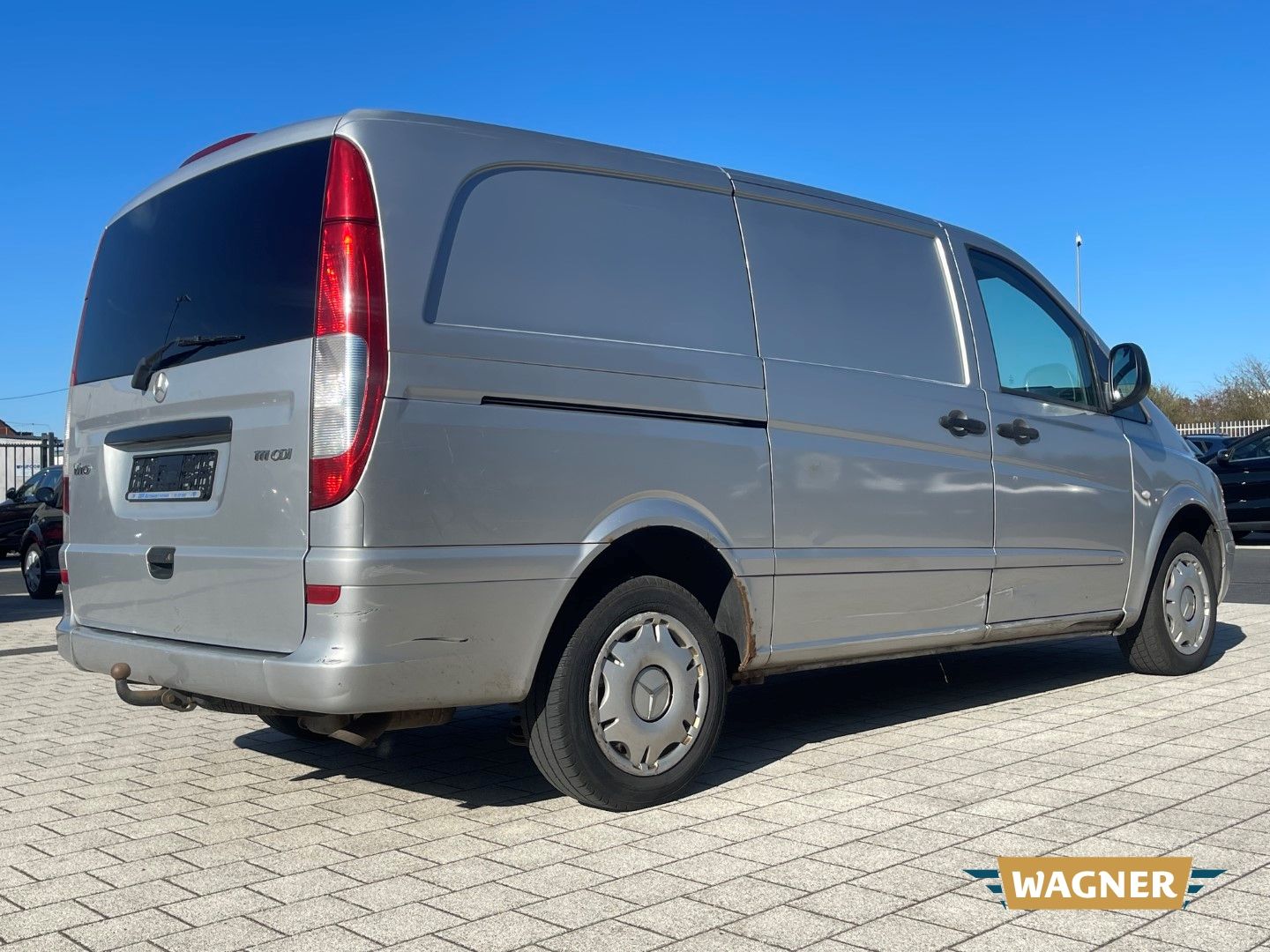 Fahrzeugabbildung Mercedes-Benz Vito Kasten 111 CDI lang Klimaanlage TÜV 06/2026