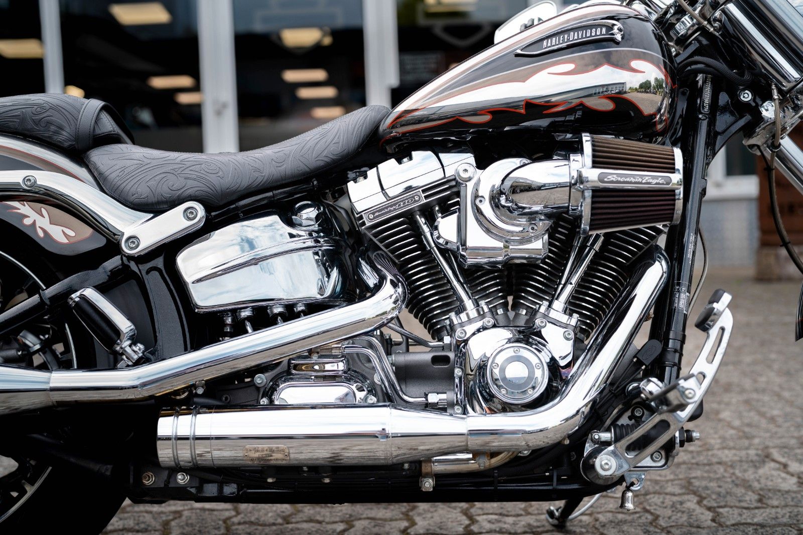 Fahrzeugabbildung Harley-Davidson FXSBSE CVO Breakout 110 cui - Twin Cam - Jekill