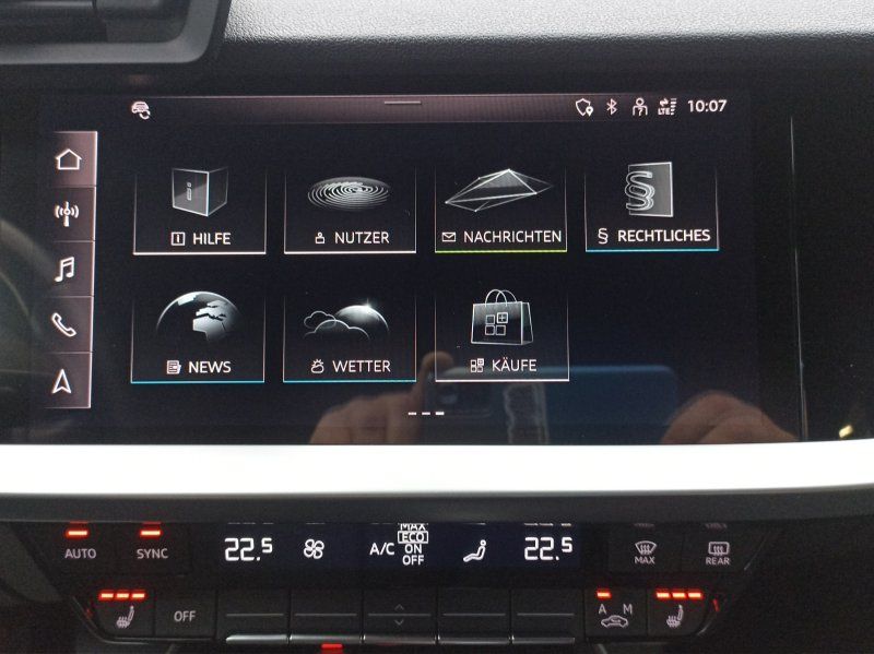 Fahrzeugabbildung Audi A3 35 2.0 TDI Sportback S-tronic  ACC+LED+NAVI+P