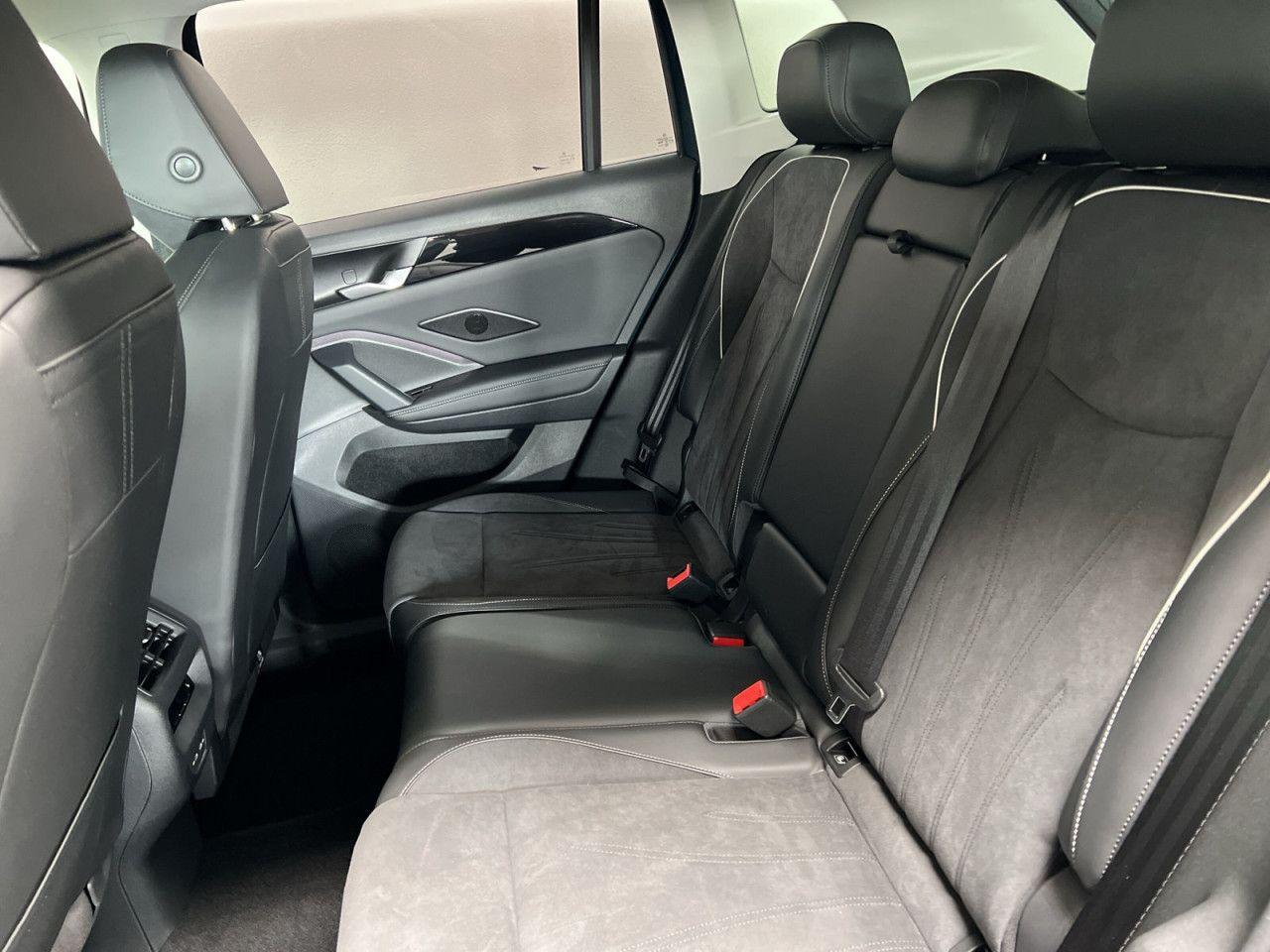 Volkswagen Tiguan Elegance 2.0 TSI 4Motion DSG AHK STANDHZG