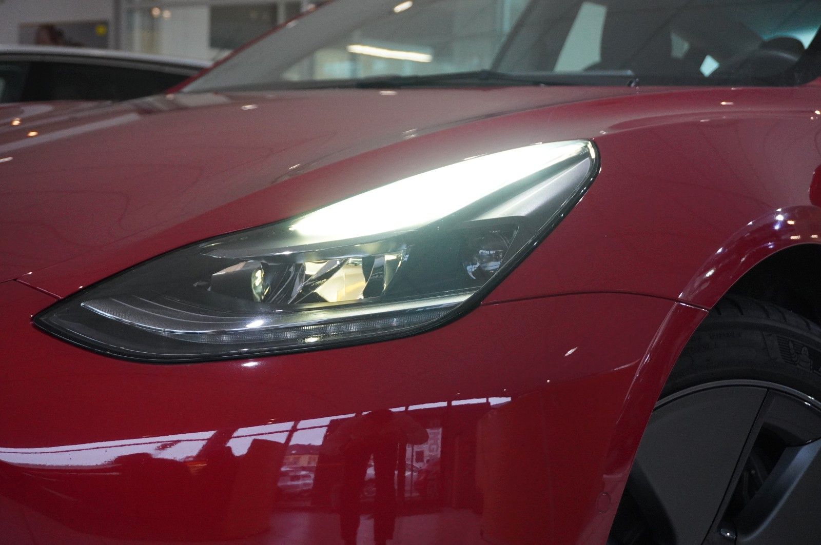 Fahrzeugabbildung Tesla Model 3 Standard Range Plus NAVI/KAMERA/DAB/PANO