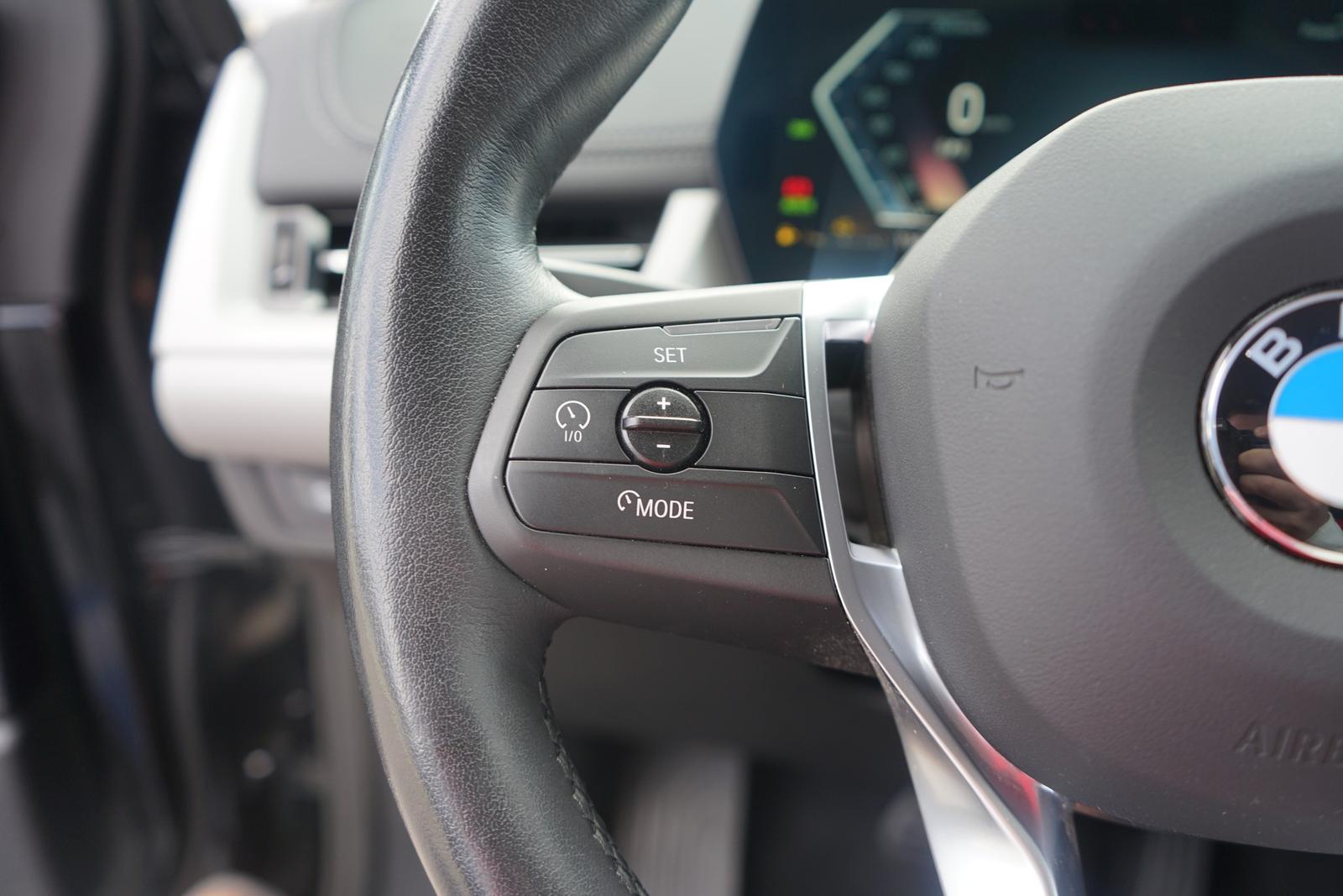 BMW 218 i Active Tourer LED AHK ACC 360° Head-Up Navi, миниатюра 21