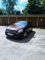 Mercedes-Benz A 160 d - - Mercedes-Benz A 160 Gebrauchtwagen in Mönchengladbach