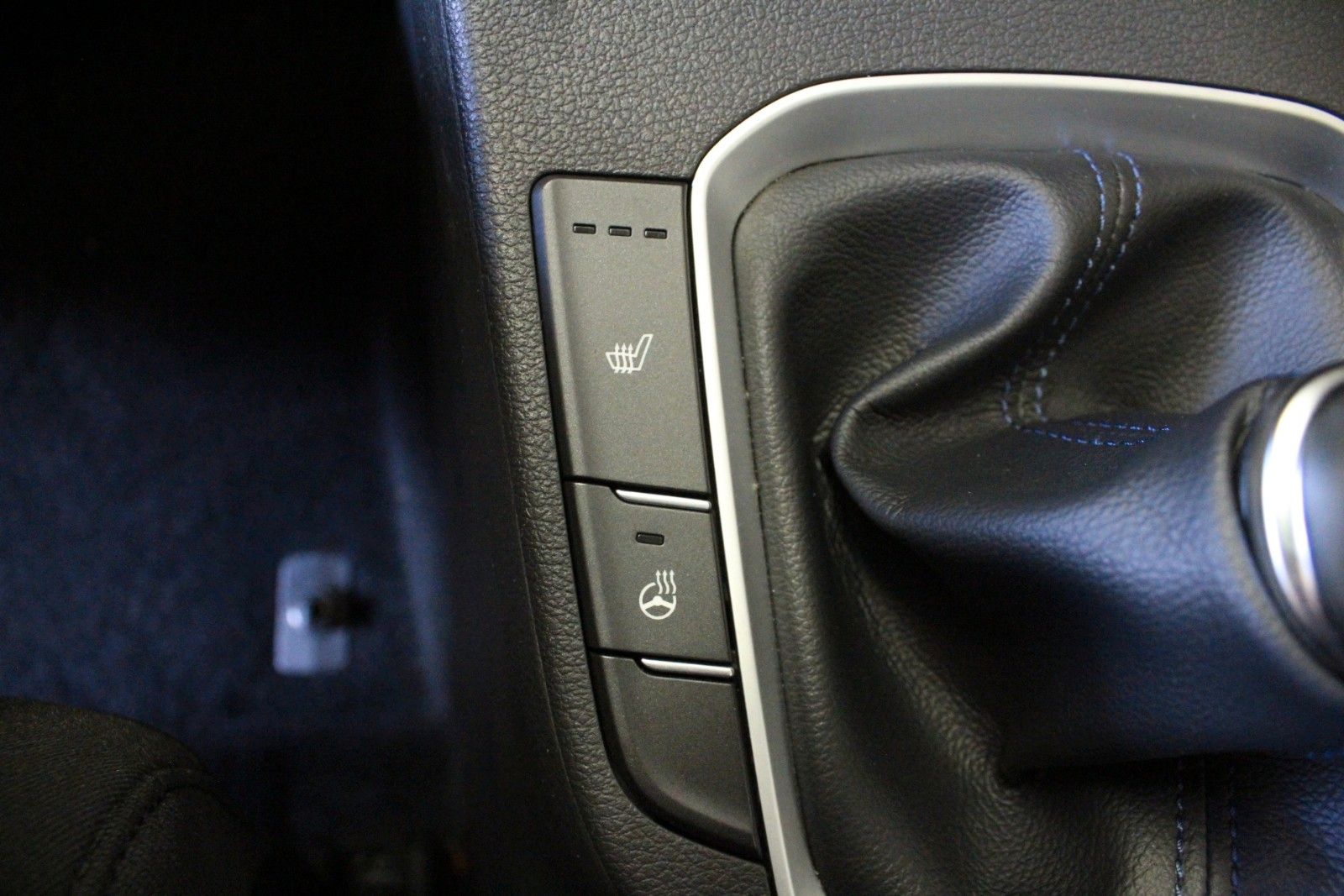 Fahrzeugabbildung Hyundai i30 1.4 I30 Sondermodell Yes!  AHK *