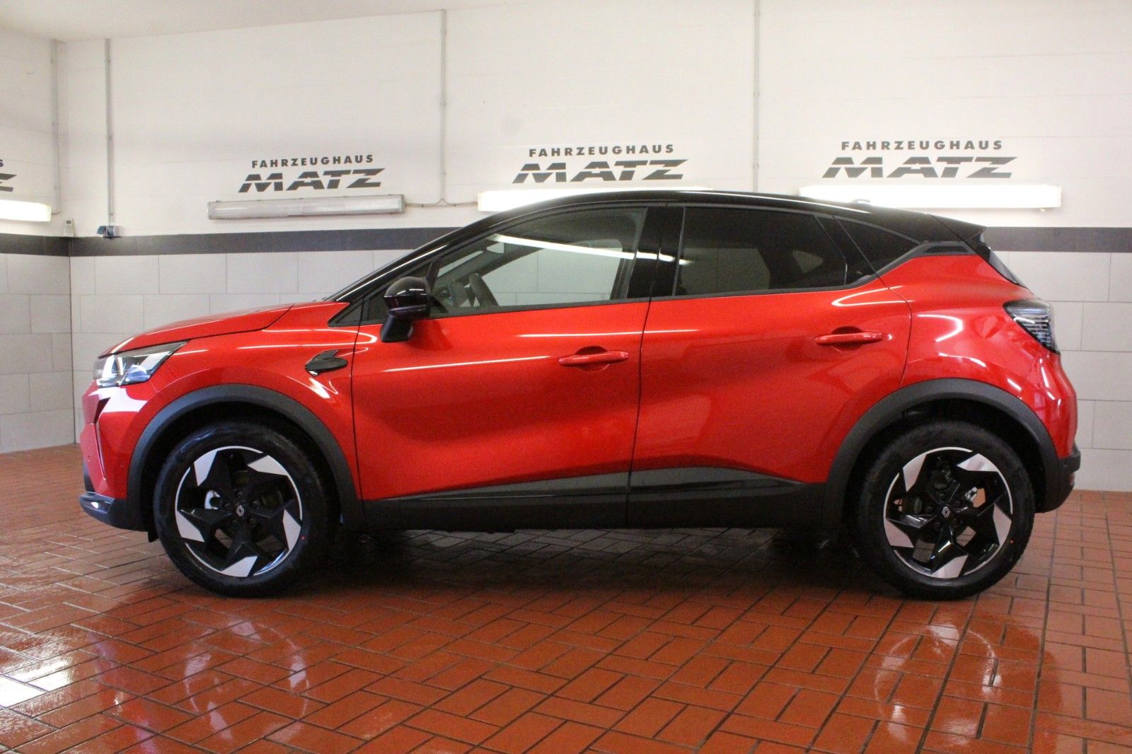 Fahrzeugabbildung Renault Captur Mild Hybrid 140 Techno *Navi* Sitzhzg*