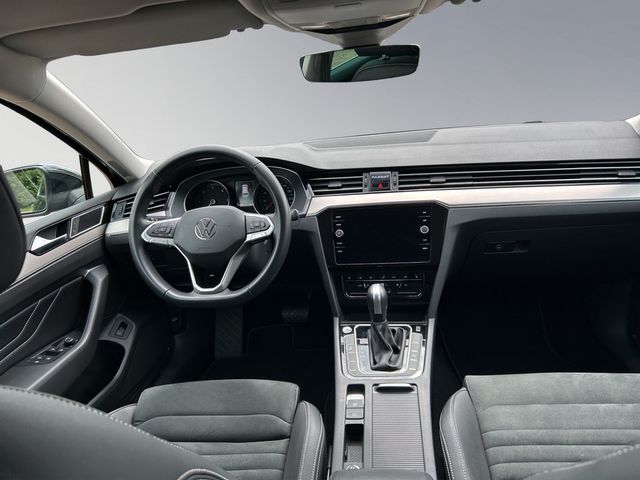 Passat Variant Elegance
