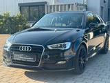 Audi A3 S-line Sportpaket Navi/Bang-Olufsens/SHZ/PDC - Audi A3 mit Benzin-Antrieb: Sportwagen