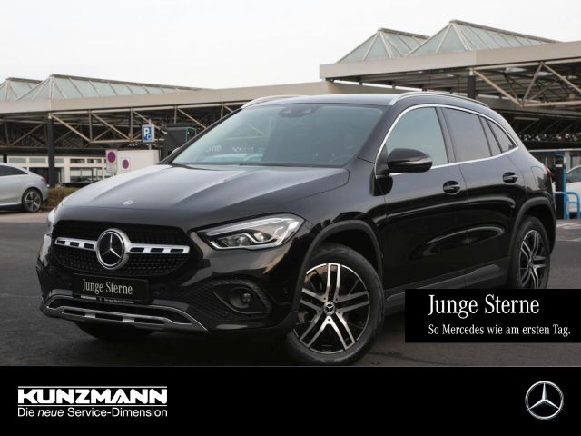 Mercedes-Benz GLA 250 e Progressive Panorama Kamera AHK