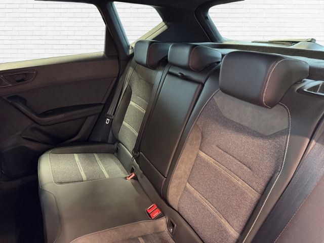 Fahrzeugabbildung SEAT Ateca Xperience KLIMA LED NAVI ALU