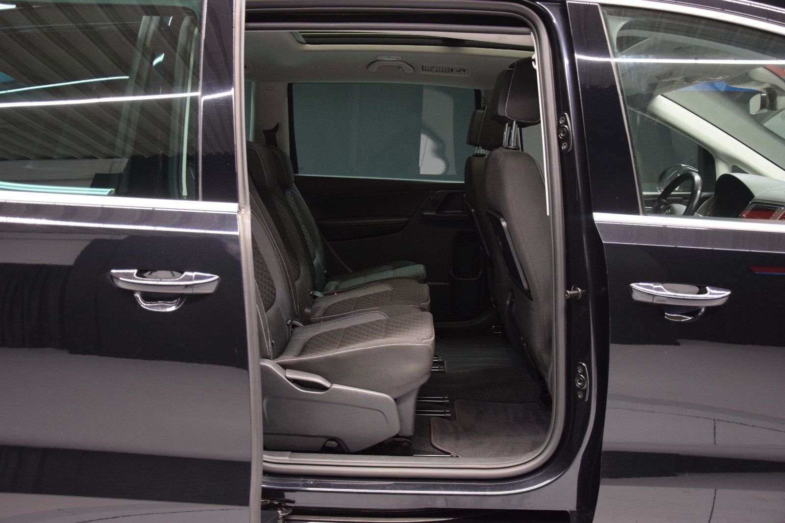 Fahrzeugabbildung Volkswagen Sharan Join Pano ACC Easy-Open Kamera Bi-Xenon