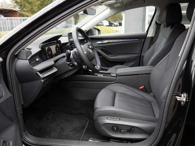 Superb Combi TDI 2.0 TDI 110kW L&K MATRIX-LED