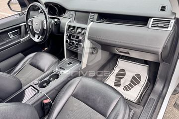 Land-Rover Discovery Sport - 11