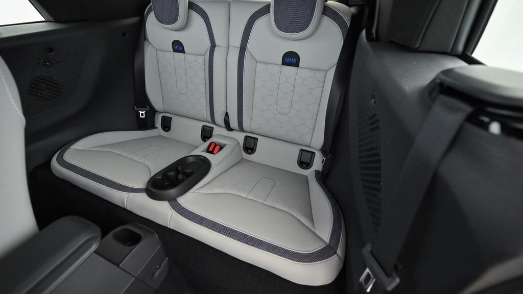MINI Cooper Cabrio - Bild 13
