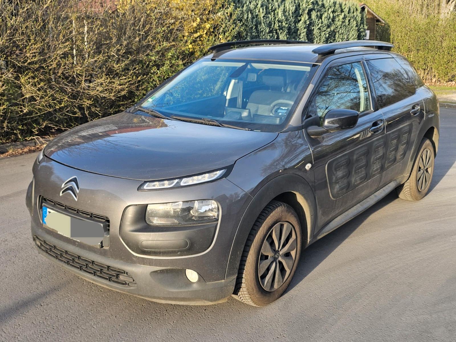 Citroën C4 Cactus BlueHDi TÜV NEU/PANORAMA