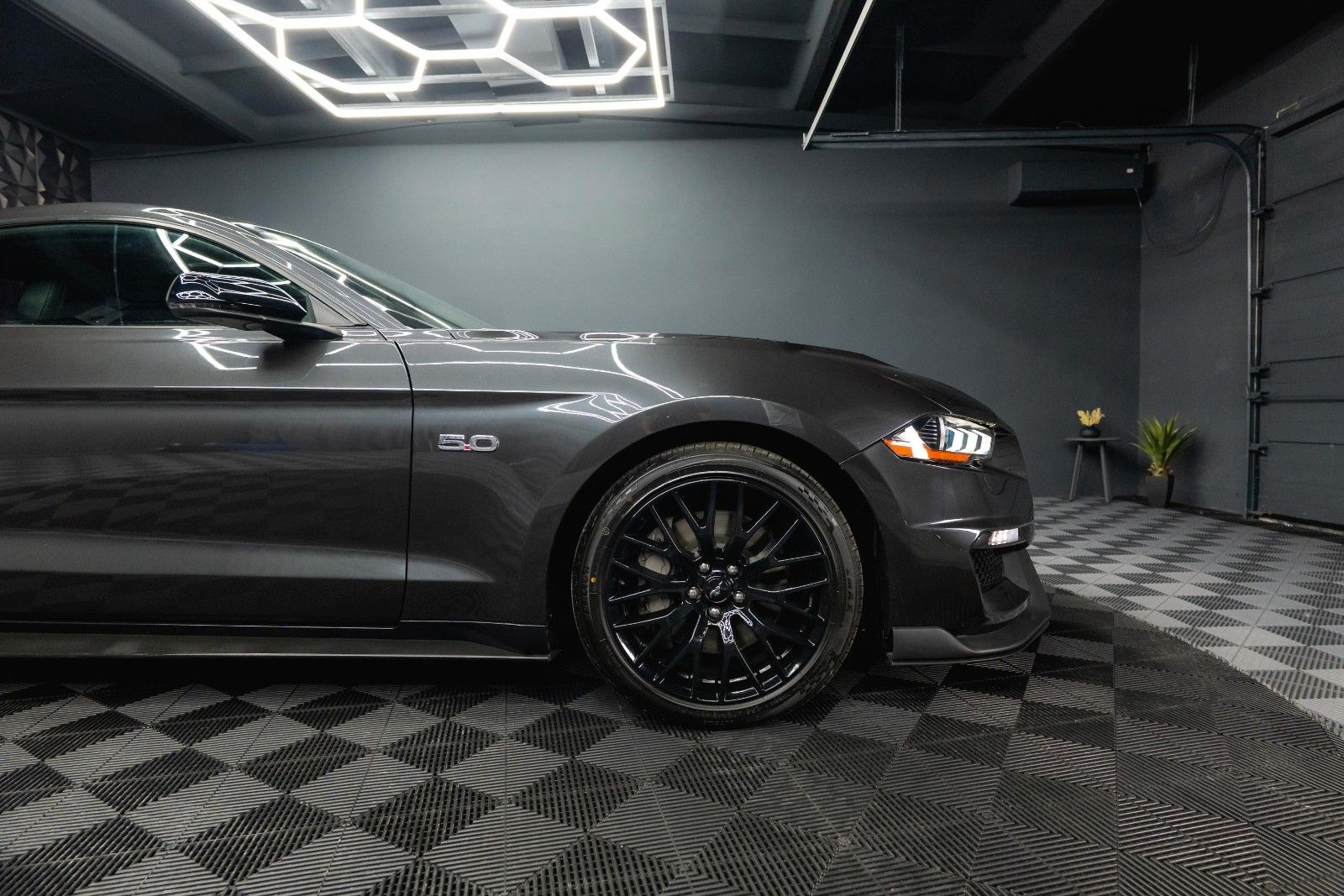 Fahrzeugabbildung Ford Mustang Shelby GT 500 5.0 V8 Performance CarPlay