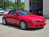 Alfa Romeo Spider 2.2 JTS 16V - rote Alfa Romeo Spider