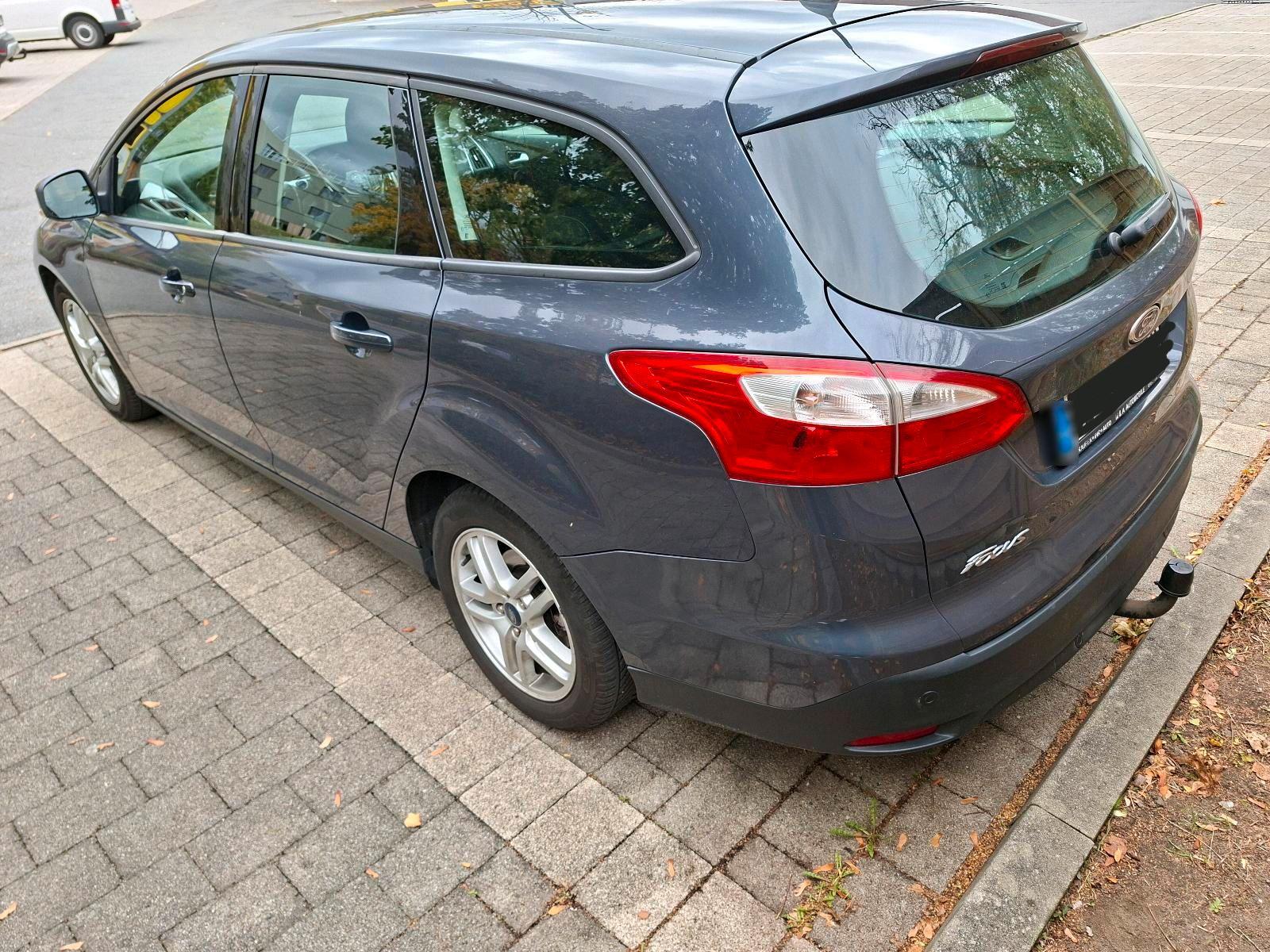 Ford Focus 2014 — photo 7
